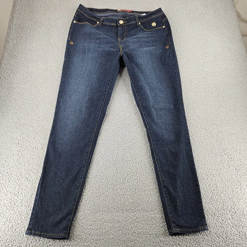sold Apple Bottoms Jeans Womens 16 34x31 Dark BlueDenimEmbellishedEmbroideredY2K